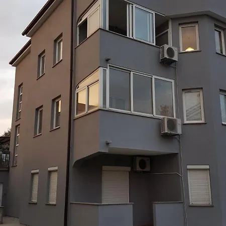 Nada * Kastav